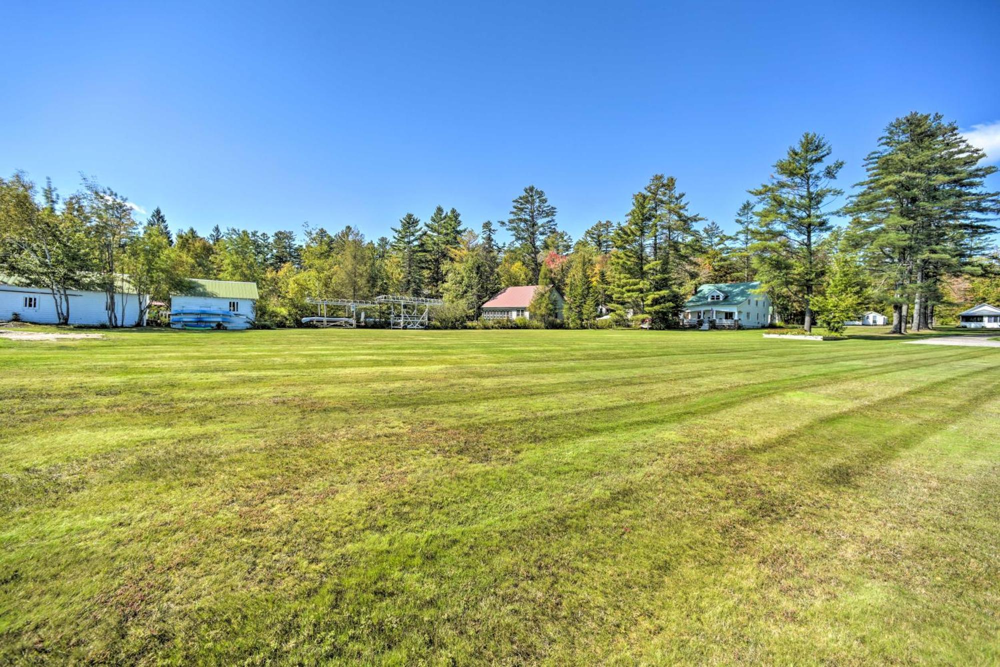 Lake Pleasant Cabin On 3 Acres With Kayaks And Beach! מראה חיצוני תמונה